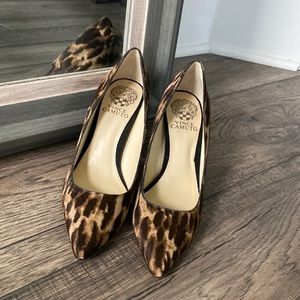 Brand New Vince Camuto 7.5 leopard print, real cow fur heels